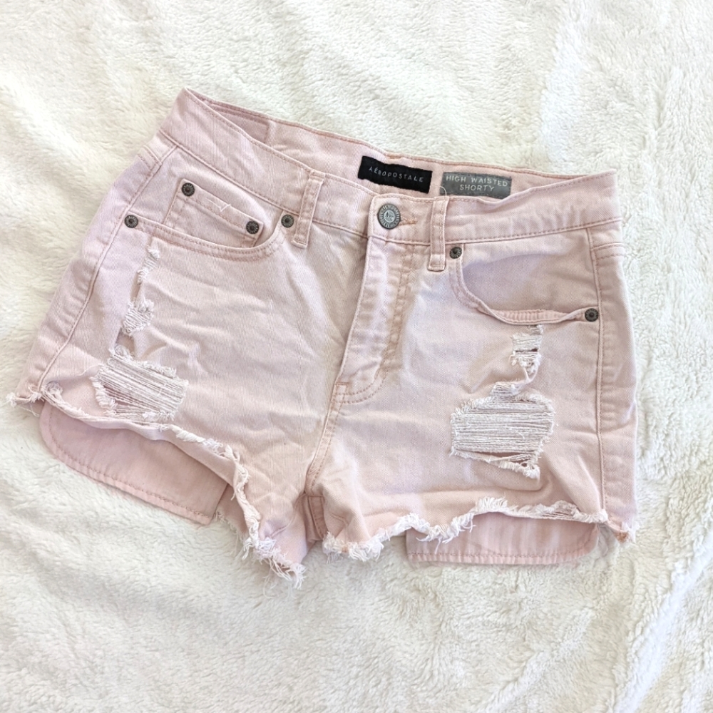 🌷3/15🌷 Aeropostale soft pink cut off booty shorts size 6